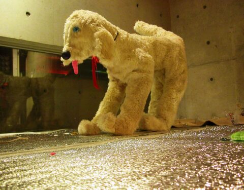 아터 〈속닥속닥〉