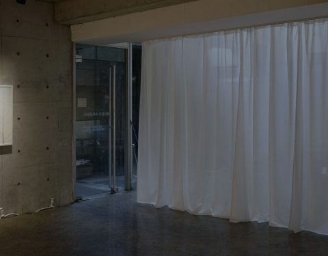 이재영 〈움직임 없이 사랑하는〉