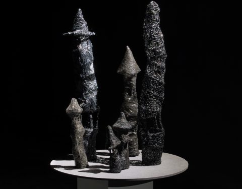 보라리 〈검은탑〉