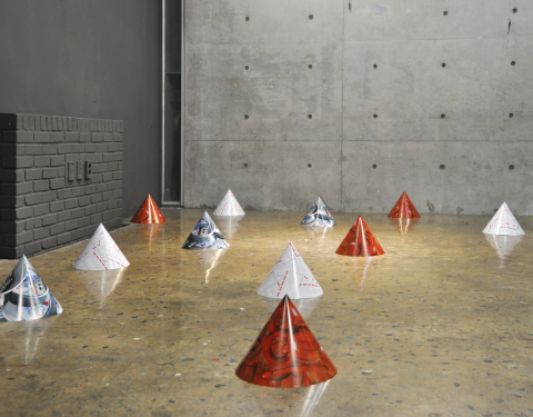 최상희 〈팔 수 있는 유산〉